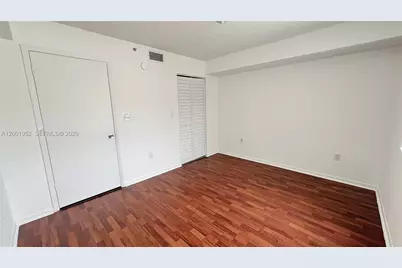 771 N Pine Island Rd #211, Plantation, FL 33324 - Photo 13