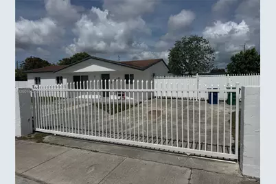 19710 NW 46th Ave #1, Miami Gardens, FL 33055 - Photo 1