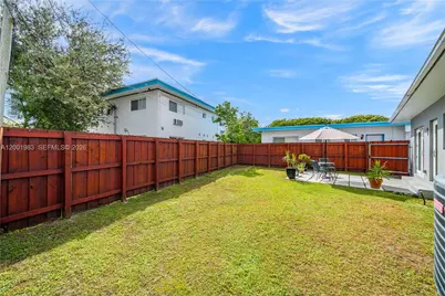 2010 Calais Dr, Miami Beach, FL 33141 - Photo 17