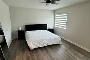 1009 NW 4th Ter, Florida City, FL 33034 - Photo 7