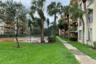 9320 Fontainebleau Blvd, Miami, FL 33172 - Photo 27