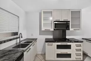 1250 Lincoln Rd, Miami Beach, FL 33139 - Photo 5