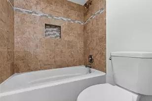 1250 Lincoln Rd, Miami Beach, FL 33139 - Photo 17