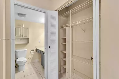 1200 SW 124th Ter #106O, Pembroke Pines, FL 33027 - Photo 25