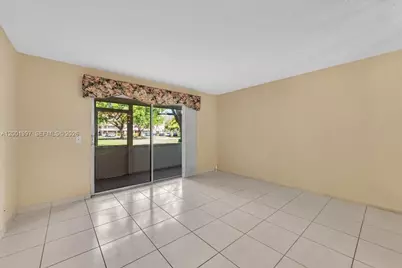 1200 SW 124th Ter #106O, Pembroke Pines, FL 33027 - Photo 19