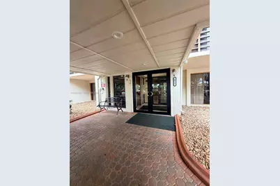 671 NE 195th St #208E, Miami, FL 33179 - Photo 35