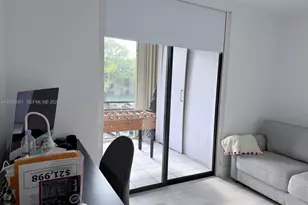 671 NE 195th St, Miami, FL 33179 - Photo 17