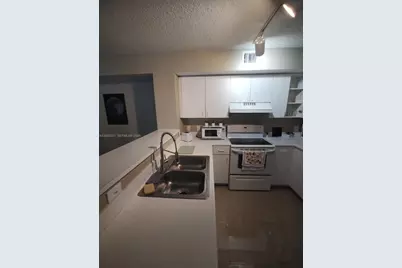 111 Yacht Club Way #107, Hypoluxo, FL 33462 - Photo 17