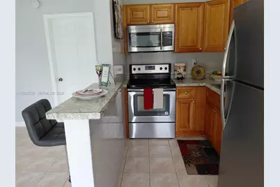 1433 SW 24th Ct #1, Fort Lauderdale, FL 33315 - Photo 3