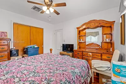 20054 NW 12th Pl, Miami Gardens, FL 33169 - Photo 31
