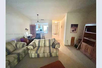 1540 NW 98th Ter, Pembroke Pines, FL 33024 - Photo 25