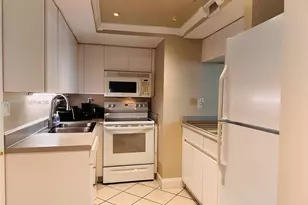 18000 N Bay Rd, Sunny Isles Beach, FL 33160 - Photo 19