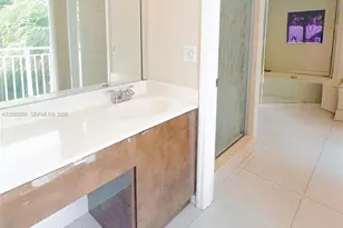 18000 N Bay Rd, Sunny Isles Beach, FL 33160 - Photo 17