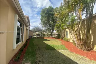 2486 Bay Isle Dr, Weston, FL 33327 - Photo 39