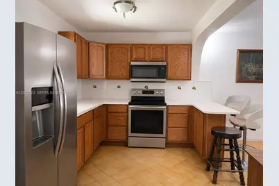 10820 NE 5th Ave, Miami, FL 33161 - Photo 3