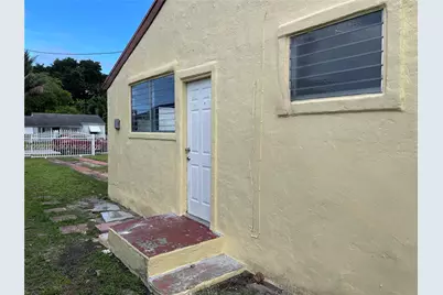 10820 NE 5th Ave, Miami, FL 33161 - Photo 19