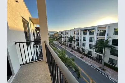 8265 NW 41st St #C-204, Doral, FL 33166 - Photo 15
