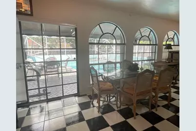 2100 N 54th Ave, Hollywood, FL 33021 - Photo 11