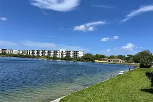 245 NE 191st St, Miami, FL 33179 - Photo 35
