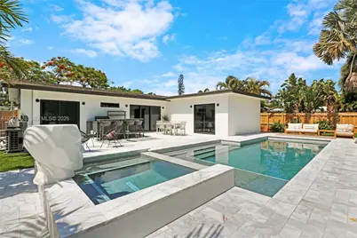 811 NE 17th Ct, Fort Lauderdale, FL 33305 - Photo 1
