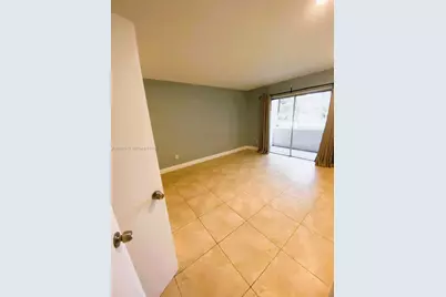 7483 SW 82nd St #A102, Miami, FL 33143 - Photo 15