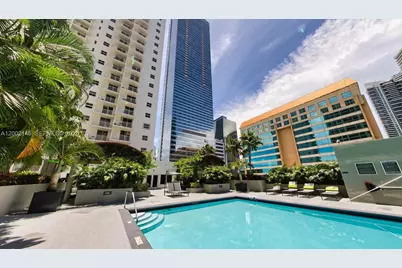 185 SE 14th Ter #913, Miami, FL 33131 - Photo 11
