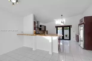 7503 W 34th Ln, Hialeah, FL 33018 - Photo 17