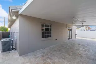 7503 W 34th Ln, Hialeah, FL 33018 - Photo 35