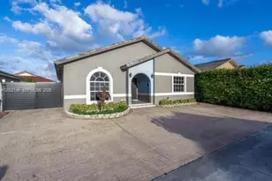 7503 W 34th Ln, Hialeah, FL 33018 - Photo 3