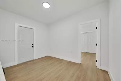 1385 NW 28th St, Miami, FL 33142 - Photo 37