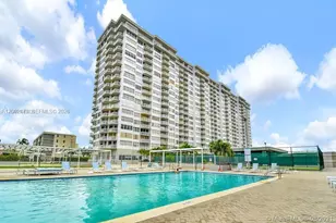18041 Biscayne Blvd, Aventura, FL 33160 - Photo 53