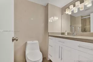 18041 Biscayne Blvd, Aventura, FL 33160 - Photo 27