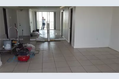 2750 NE 183rd St #1504, Aventura, FL 33160 - Photo 1