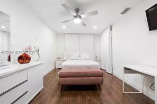 11350 SW 30th St, Miami, FL 33165 - Photo 13