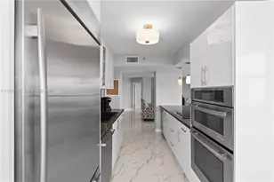 3500 Mystic Pointe Dr, Aventura, FL 33180 - Photo 13