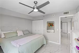 3500 Mystic Pointe Dr, Aventura, FL 33180 - Photo 21