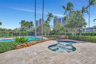 3500 Mystic Pointe Dr, Aventura, FL 33180 - Photo 35