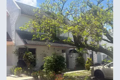 1318 Silverado Dr, North Lauderdale, FL 33068 - Photo 3