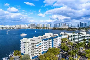 16546 NE 26th Ave, North Miami Beach, FL 33160 - Photo 1
