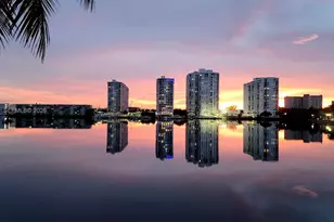 18151 NE 31st Ct, Aventura, FL 33160 - Photo 3