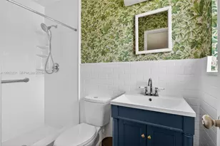 408 NW 21st St, Wilton Manors, FL 33311 - Photo 21