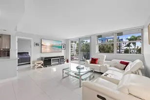 16546 NE 26th Ave, North Miami Beach, FL 33160 - Photo 7