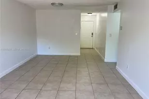 8650 SW 109th Ave, Miami, FL 33173 - Photo 5