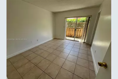 8650 SW 109th Ave #3-111, Miami, FL 33173 - Photo 5