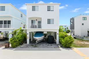 94825 Overseas Hwy 100, Key Largo, FL 33037 - Photo 1
