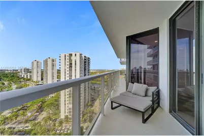 20281 E Country Club Dr #1503, Aventura, FL 33180 - Photo 51