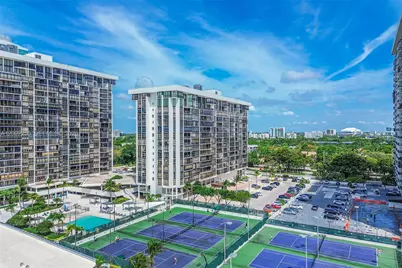 1915 Brickell Ave #C1404, Miami, FL 33129 - Photo 45
