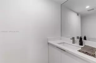 1915 Brickell Ave, Miami, FL 33129 - Photo 13