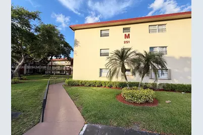 251 SW 134 Wy #210M, Pembroke Pines, FL 33027 - Photo 17