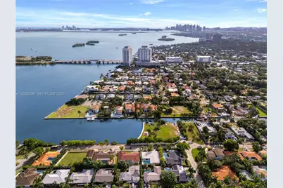 1110 NE 84th St, Miami, FL 33138 - Photo 9